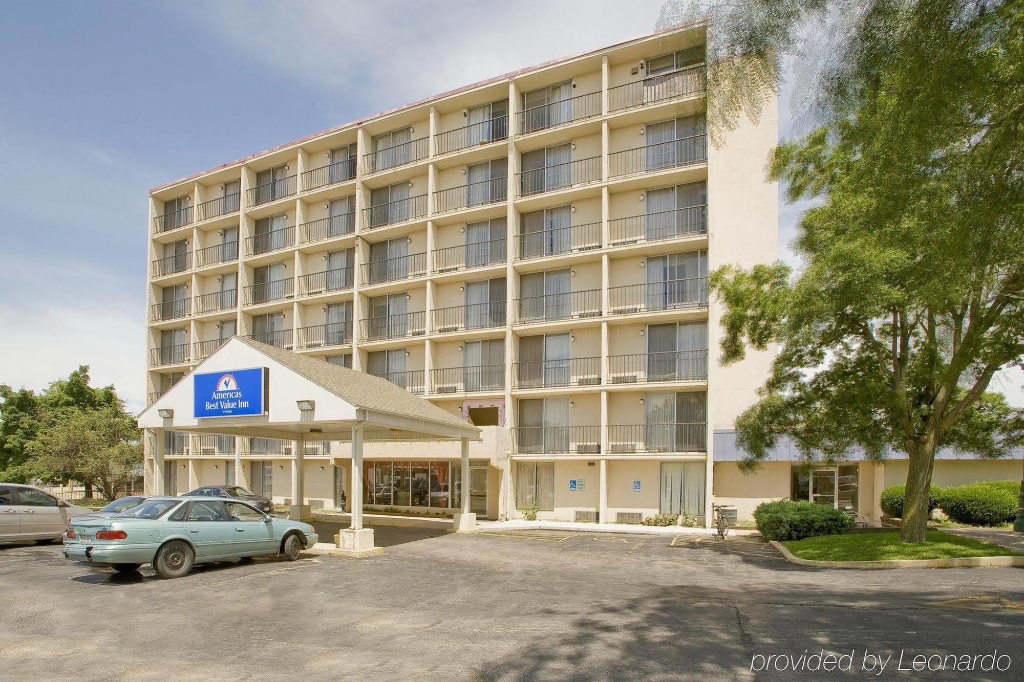 Broadview Inn Suites גיילסבורג מראה חיצוני תמונה